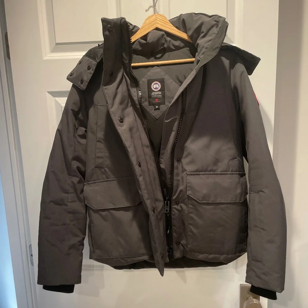 Canada Goose winter jacket - Picture 1 of 7